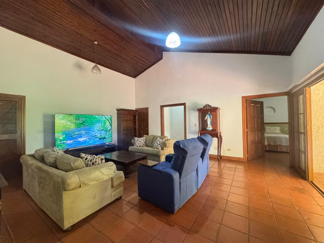 Venta de Casa en Villa Fontana Sur