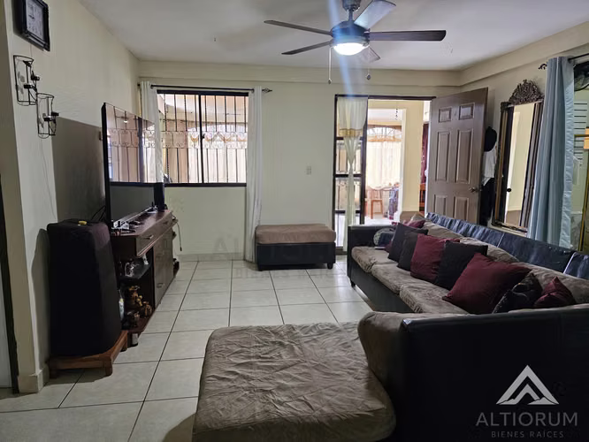 CASA EN VENTA | RESIDENCIAL SAN SEBASTIÁN, LAS JAGÜITAS - Imagen 5