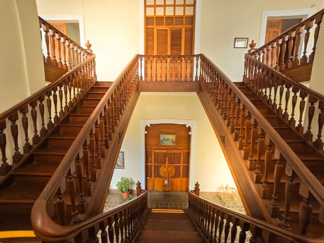 KC - Casa Colonial en Venta en el Corazón de Granada