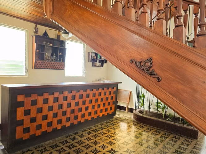 KC - Casa Colonial en Venta en el Corazón de Granada