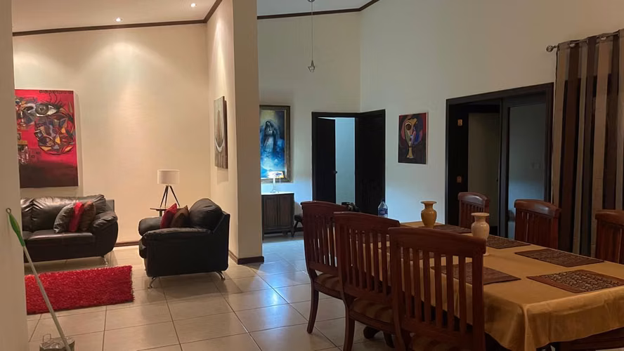 Alquiler de Casa en Santo Domingo