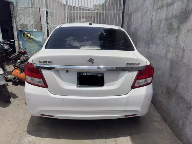 Suzuki Dzire - Imagen 2