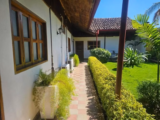 Hermosa Propiedad Colonial en venta en el centro de la ciudad de Granada - Imagen 4
