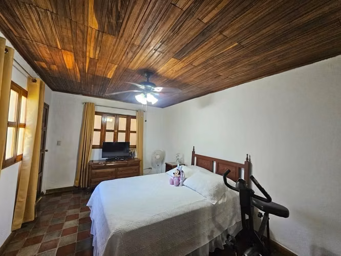 Hermosa Propiedad Colonial en venta en el centro de la ciudad de Granada - Imagen 5