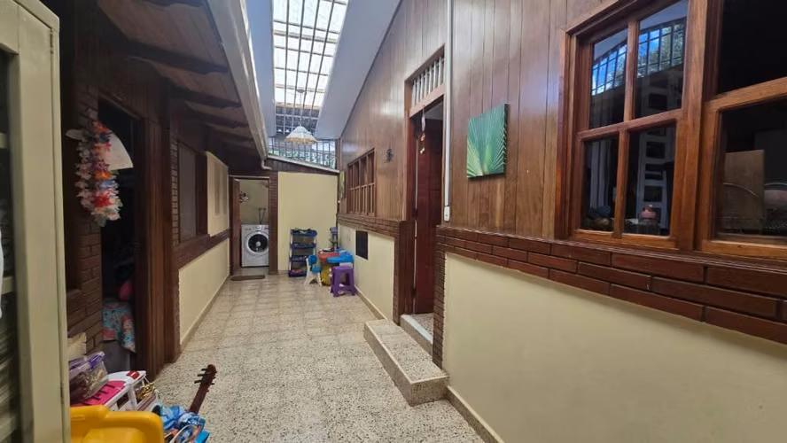 Amplia Residencia en Monte Tabor - Carretera Sur