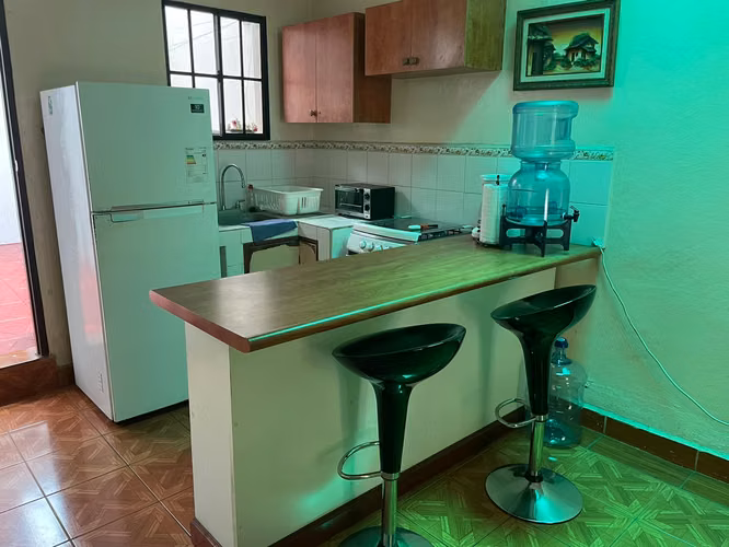Apartamento Amueblado en Los Robles