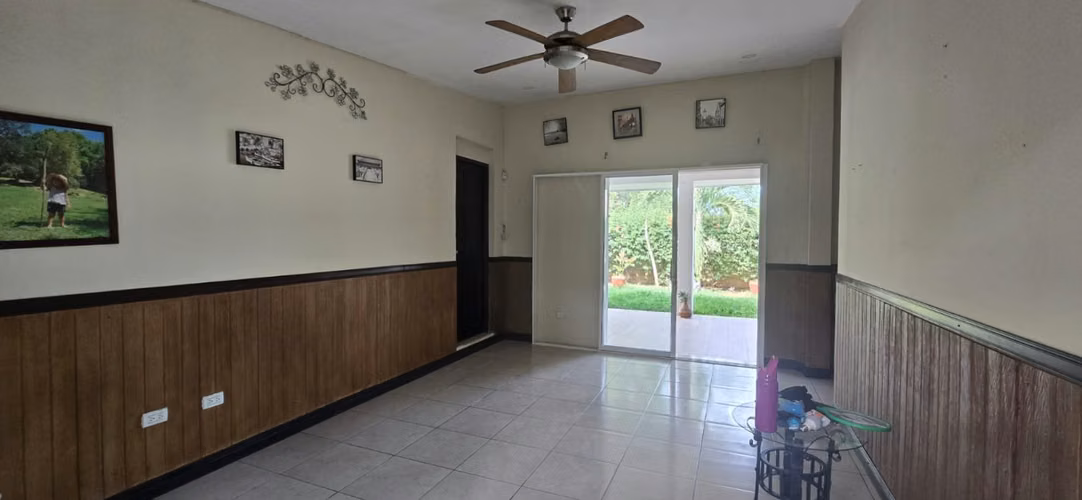 Venta de Casa en Las Colinas