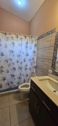 Venta de Casa en Las Colinas