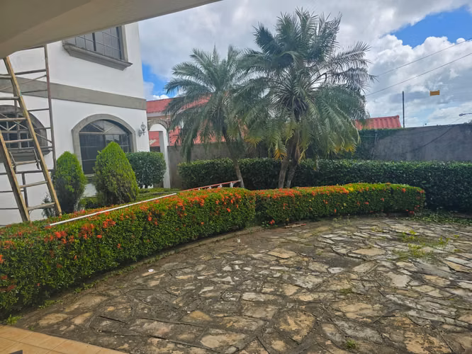 AP-Rento casa en Las Cumbres