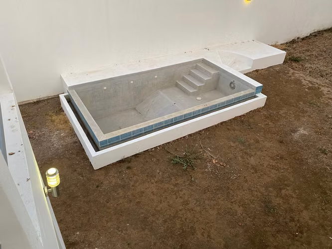 ¡Granada te espera con esta joya lista para habitar!