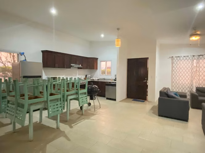 ¡Granada te espera con esta joya lista para habitar!