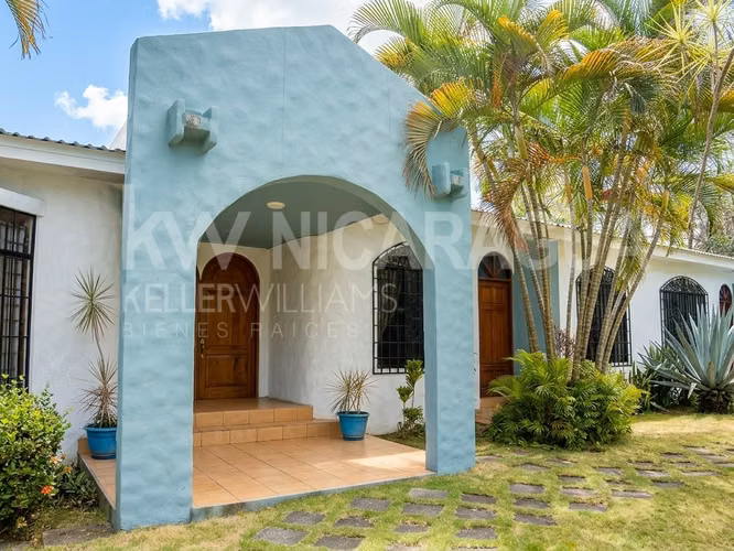 House in Venta Carretera Sur Serranías - 124; 4 rooms - 124; large land