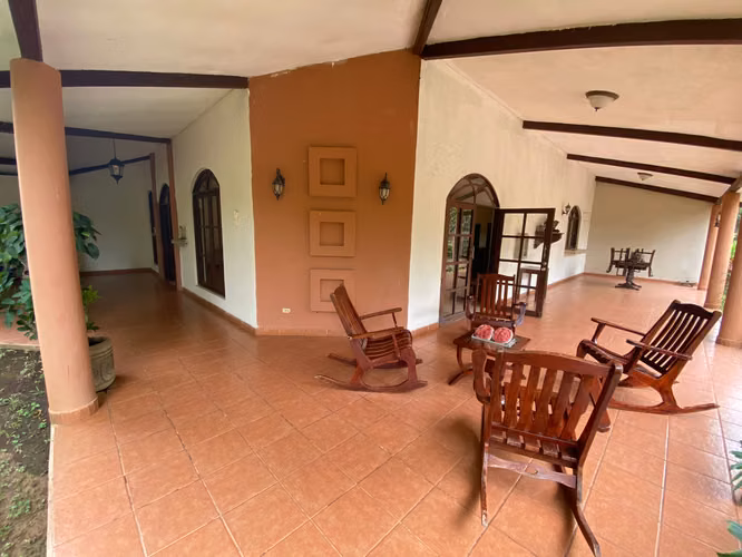 Venta de Casa en Carretera Vieja a Leon