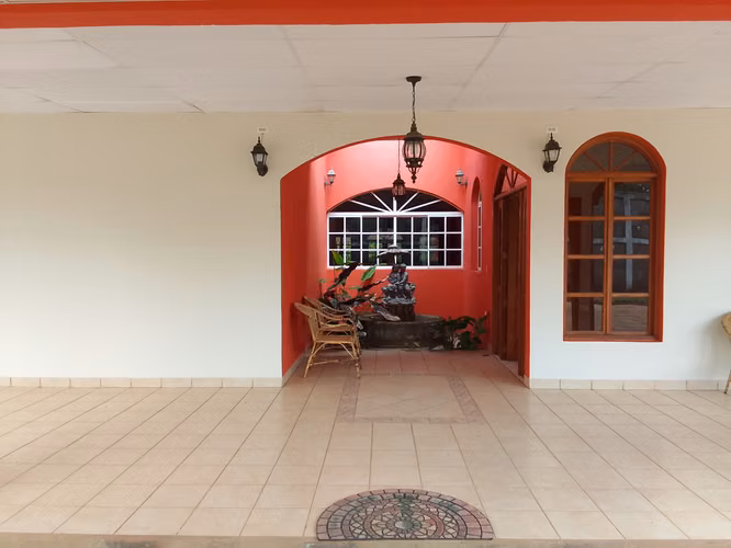 Venta de Casa en Carretera a Masaya