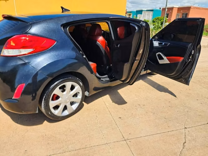 Hyundai veloster