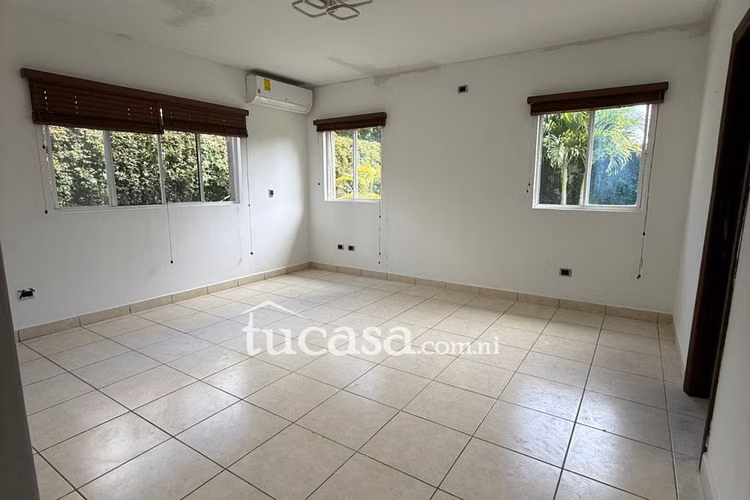 Renta semiamoblada y con todo incluido! - Imagen 17