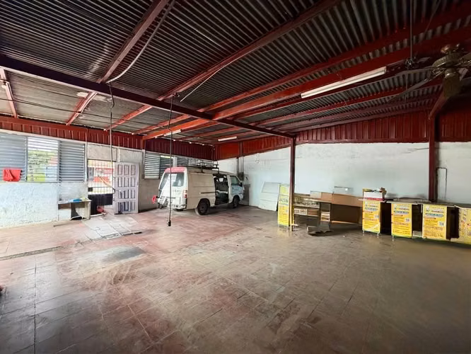 TP - BODEGA - SECTOR DEL MERCADO ORIENTAL - Imagen 4