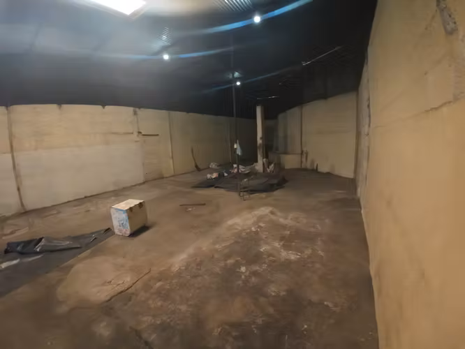 CB - Bodega en el mero mercado oriental - Imagen 4