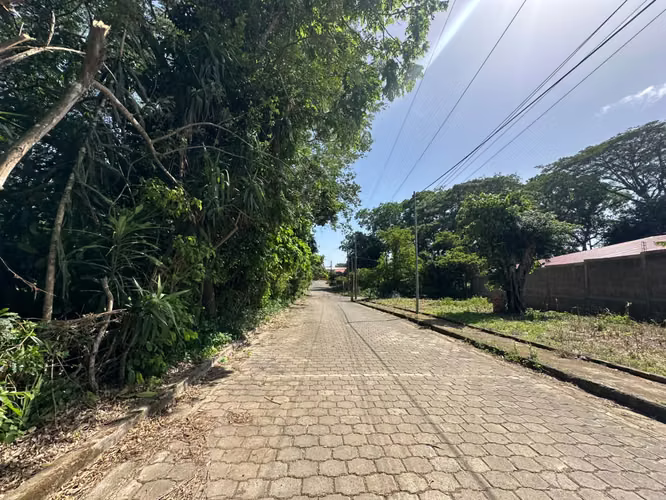 Terreno Esquinero en Venta | Residencial Monte Horeb, Jinotepe  Precio de venta: US$38,000 - Imagen 3
