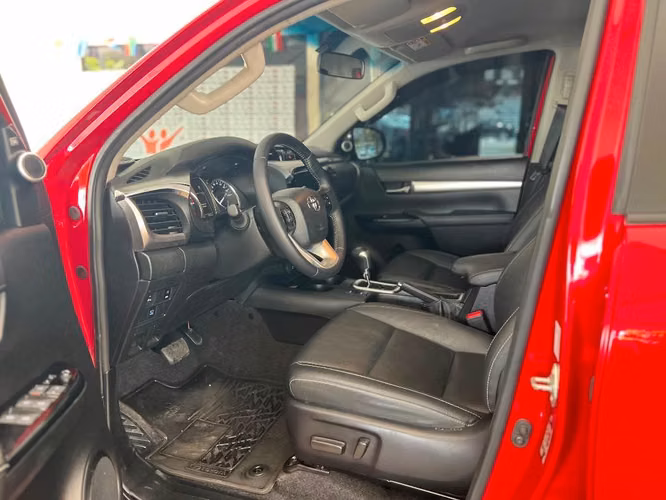 Toyota Hilux SRV año 2026 - Imagen 5