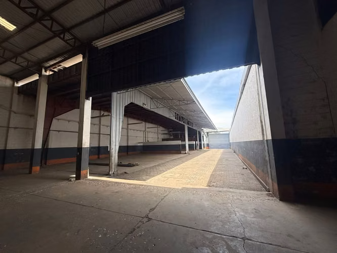 Plantel y Showroom Automotriz en Venta o Renta | Km 6 Carretera Norte, Managua