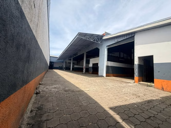 Plantel y Showroom Automotriz en Venta o Renta | Km 6 Carretera Norte, Managua - Imagen 6