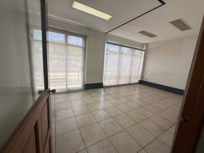 Plantel y Showroom Automotriz en Venta o Renta | Km 6 Carretera Norte, Managua - Imagen 5