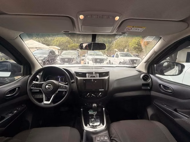 NISSAN NP300 FRONTIER SE AÑO 2024