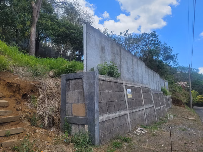 Venta de Lote en Villa Fontana
