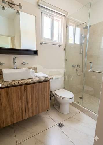 Hermosa Casa en venta en Santo Domingo, Managua - Imagen 2