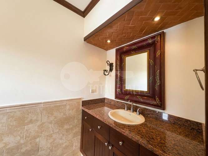 Casa en alquiler en Villa Fontana Sur - Imagen 5