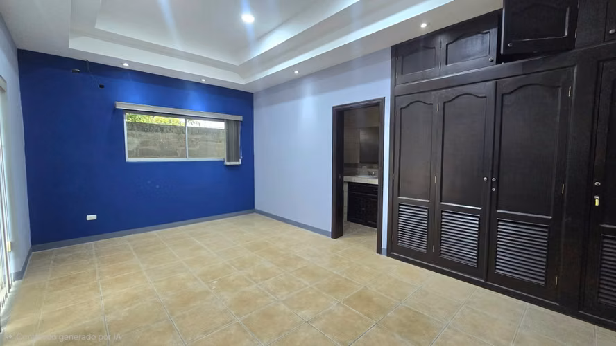 Oficina en renta en Las Colinas 341 m2 - Imagen 9
