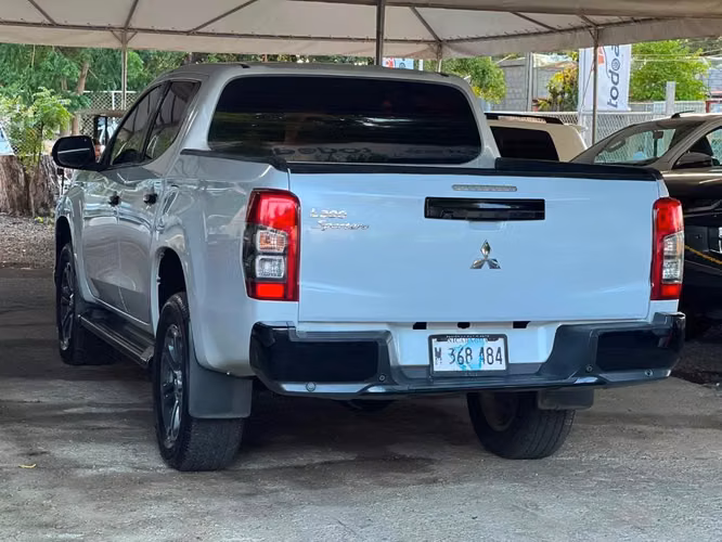 MITSUBISHI L200 SPORTERO HIGH POWER AÑO 2023