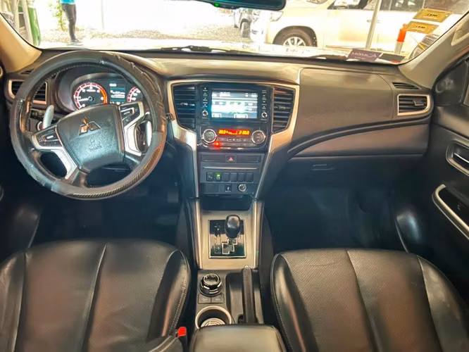 MITSUBISHI L200 SPORTERO HIGH POWER AÑO 2023