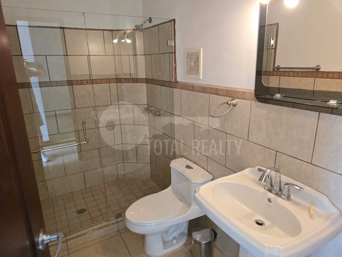 Casa en alquiler en Cumbres de las Colinas, Las Colinas