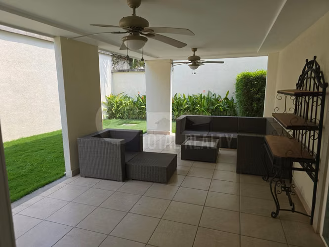 Casa en alquiler en Cumbres de las Colinas, Las Colinas