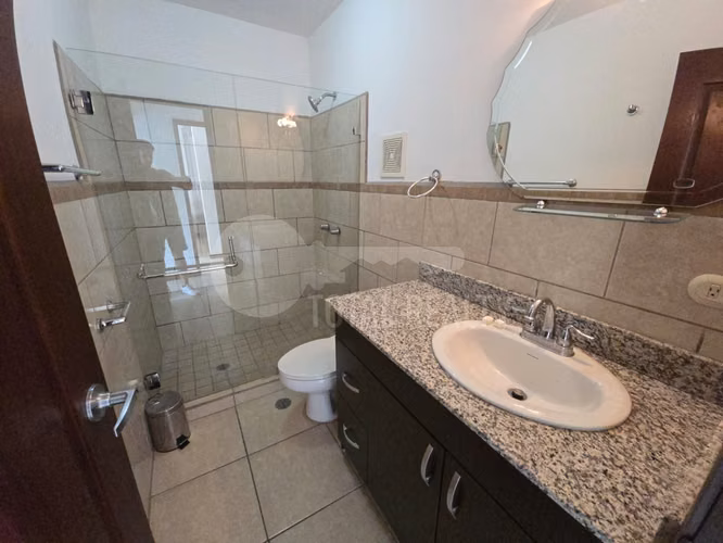 Casa en alquiler en Cumbres de las Colinas, Las Colinas