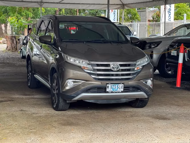 Toyota Rush año 2023 -Automática - Imagen 4