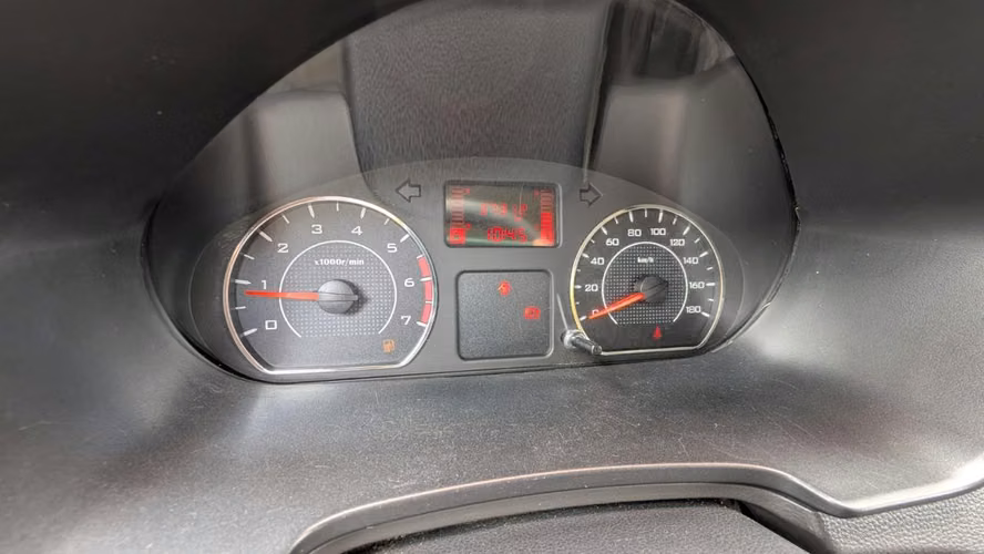 VENDO PANEL CHEVROLET N400 2022