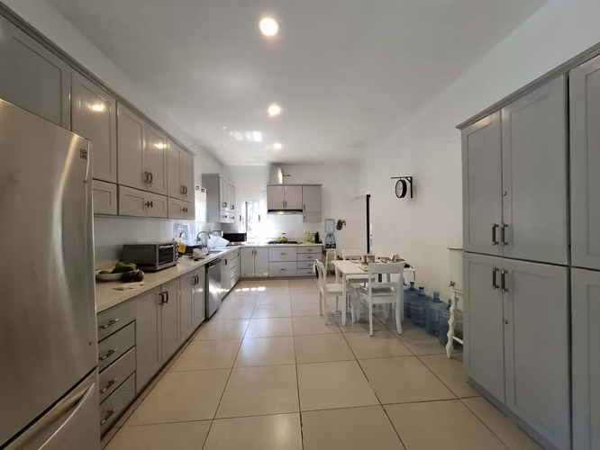 GG - Venta , hermosa casa en Santo Domingo