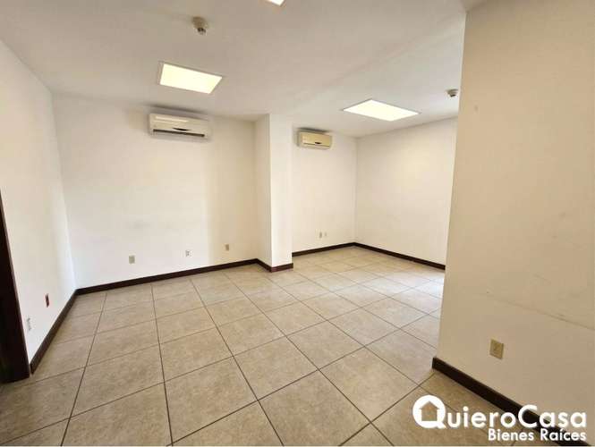 Edificio para oficina en renta - Imagen 16