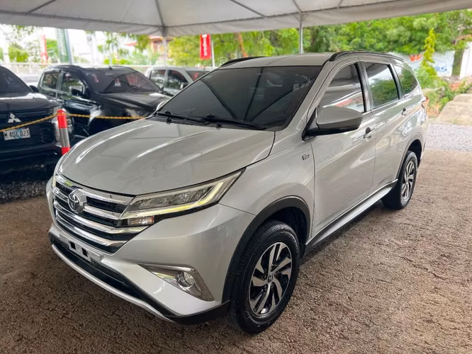 Toyota Rush G año 2022