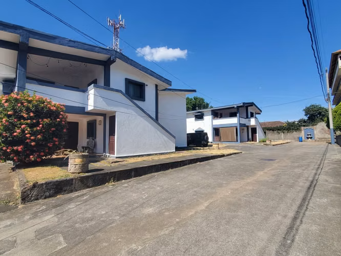 AP-Complejo de apartamentos en Las Colinas