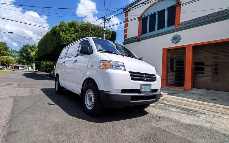 Suzuki APV Panel 2024