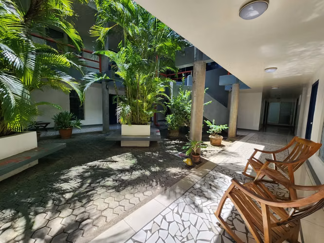 FH | En Venta Local Comercial | Bolonia