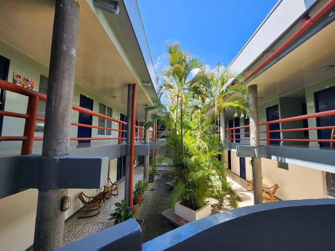 FH | En Venta Local Comercial | Bolonia