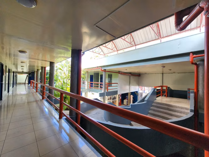 FH | En Venta Local Comercial | Bolonia