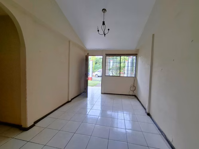GG -  Venta,  casa en residencial de Carretera Masaya Km 13 - Imagen 5