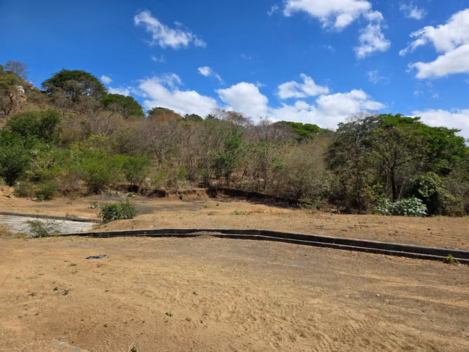 FH | En Venta Terreno | Villa Fontana Sur frente condominio Montecarlo - Imagen 11