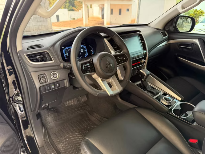 MITSUBISHI SPORT - 2026 FULL